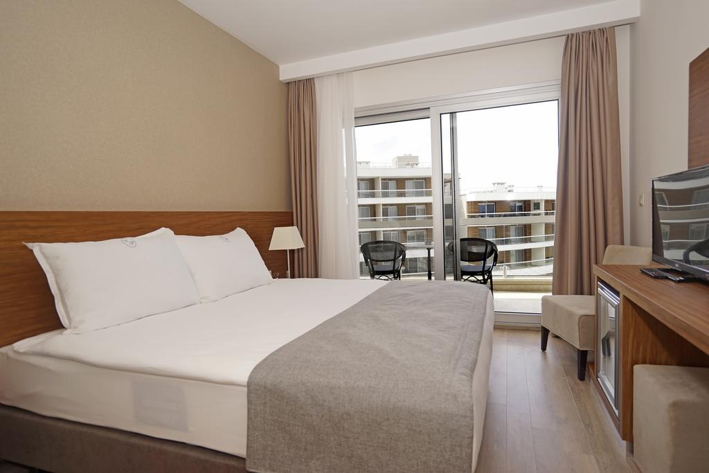 Casa De Playa Luxury Hotel And Beach Çeşme Room photo
