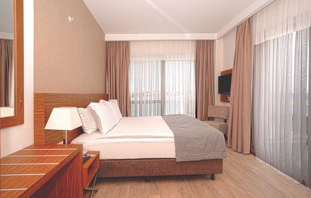 Casa De Playa Luxury Hotel And Beach Çeşme Room photo